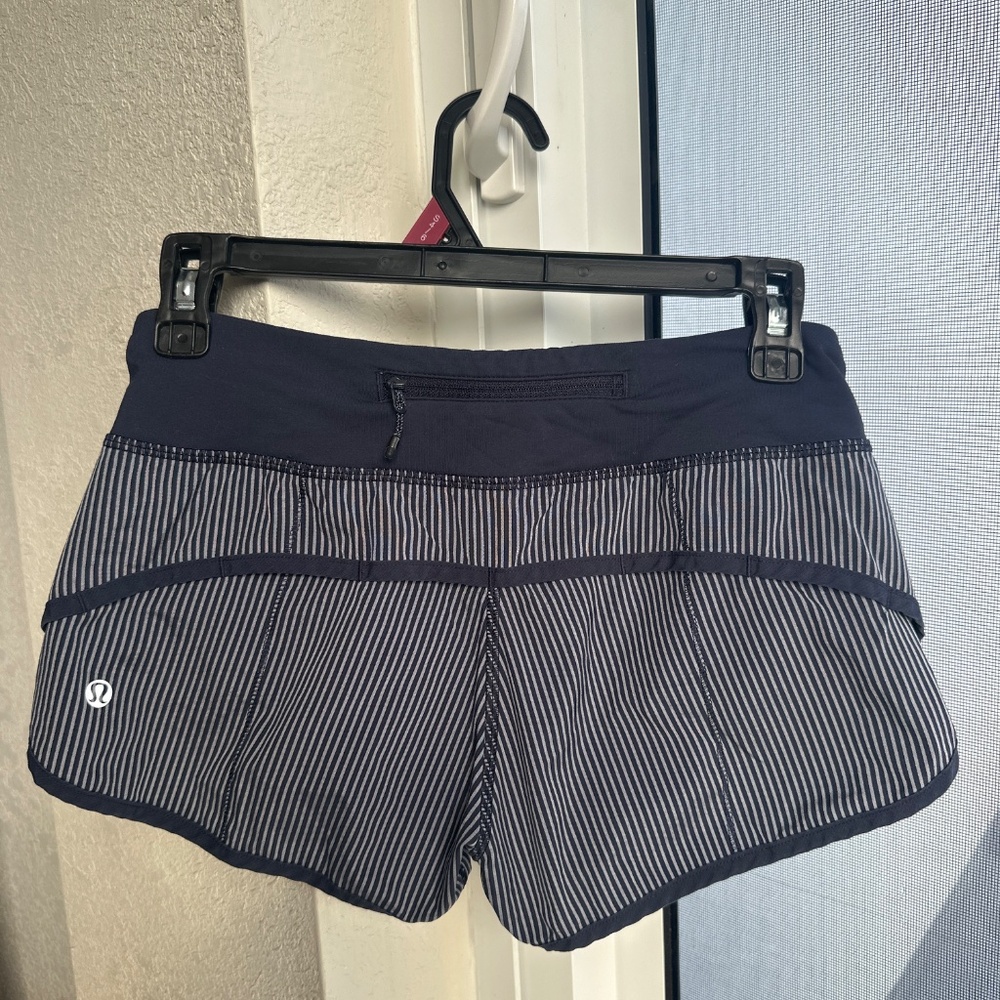 Lululemon Run Speed Shorts Size 2 - Picture 2 of 3